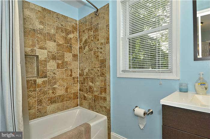 3103 Wayne Road Falls Church, VA 22042 - Photo 13 of 24 Bath Master