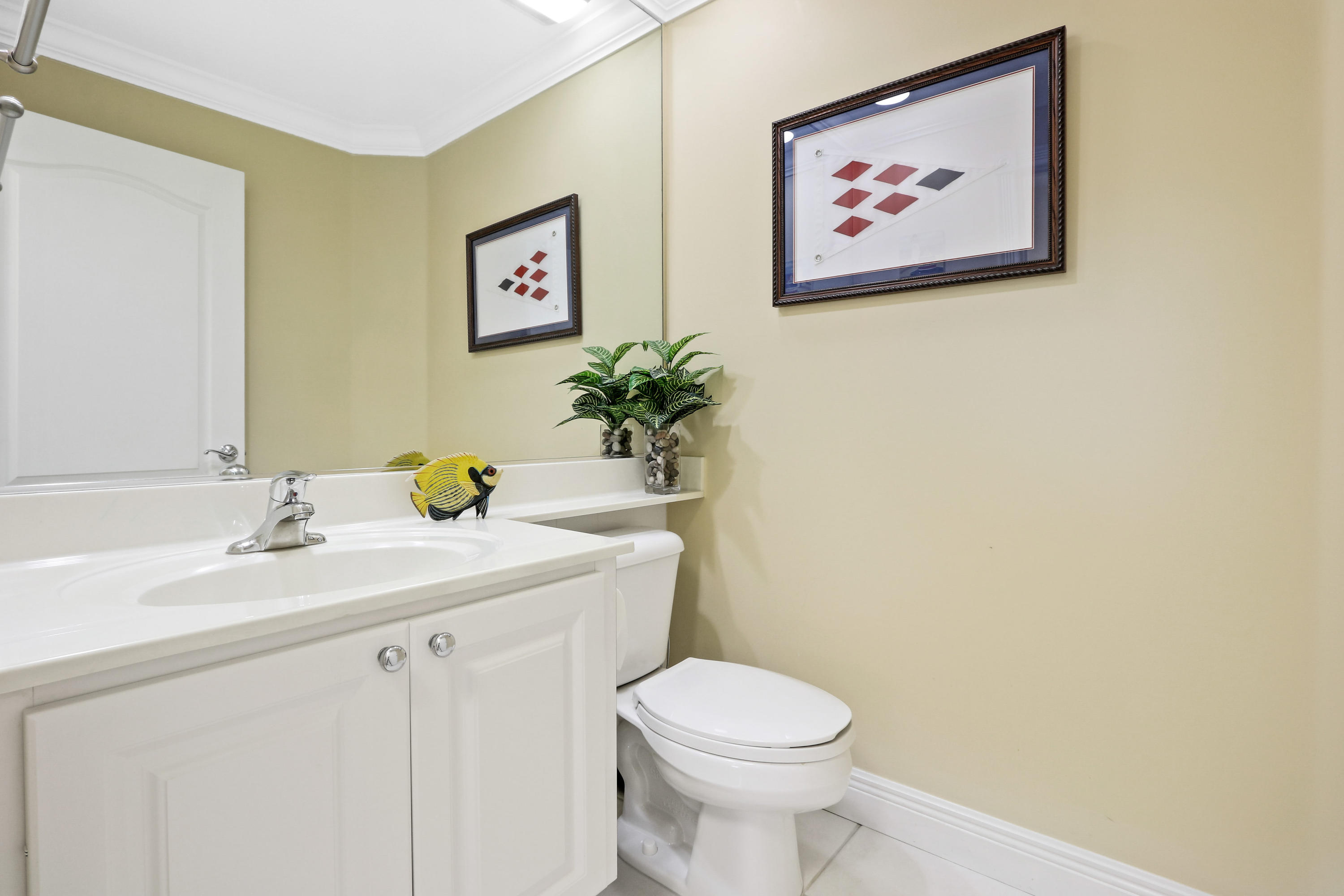 115 Andover Drive Jupiter, FL 33458 - Photo 12 of 25 Downstairs Bathroom