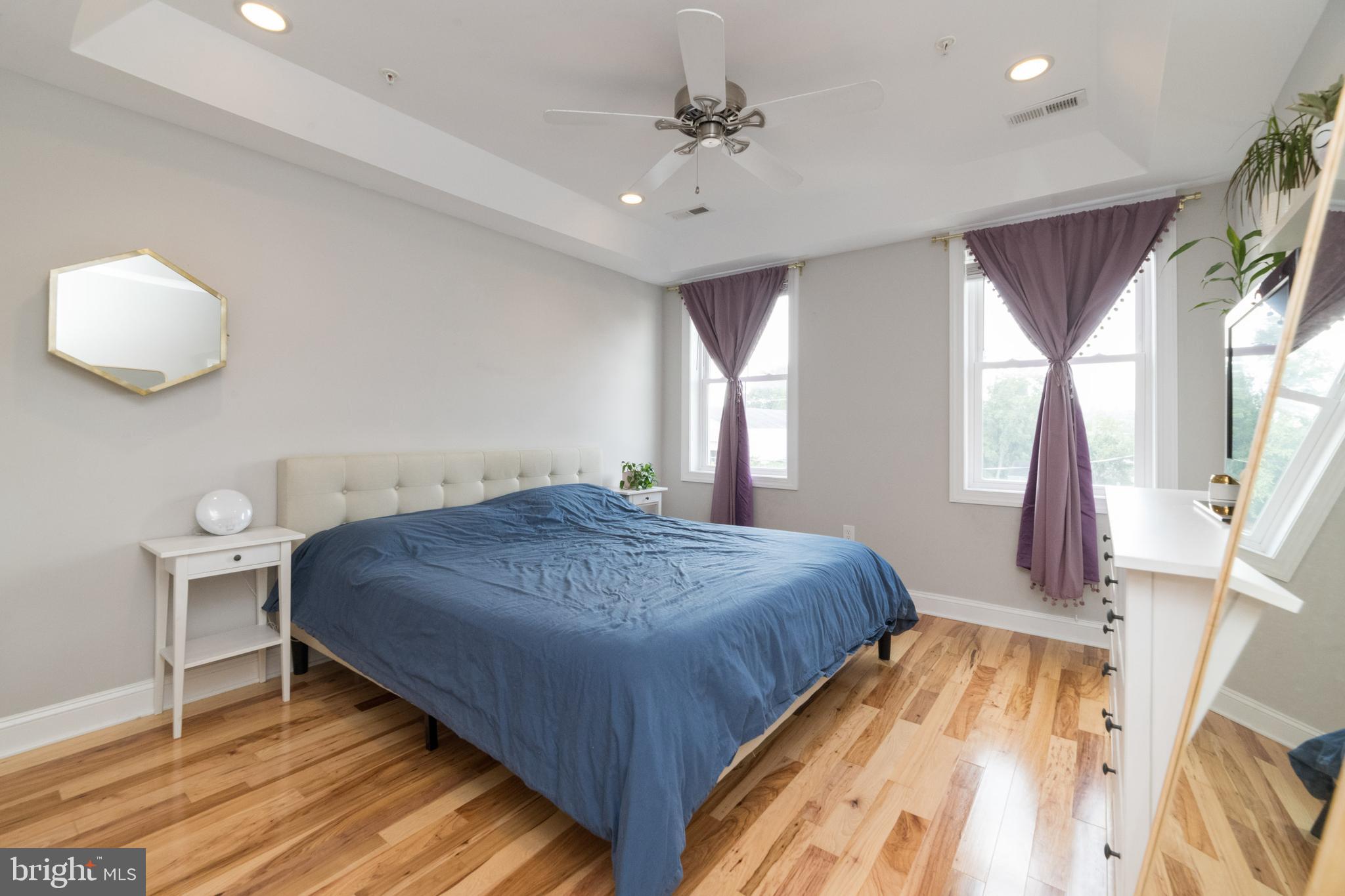 3860 Quarry Avenue Baltimore, MD 21211 - Photo 13 of 31 Spacious master suite with loads of natural light