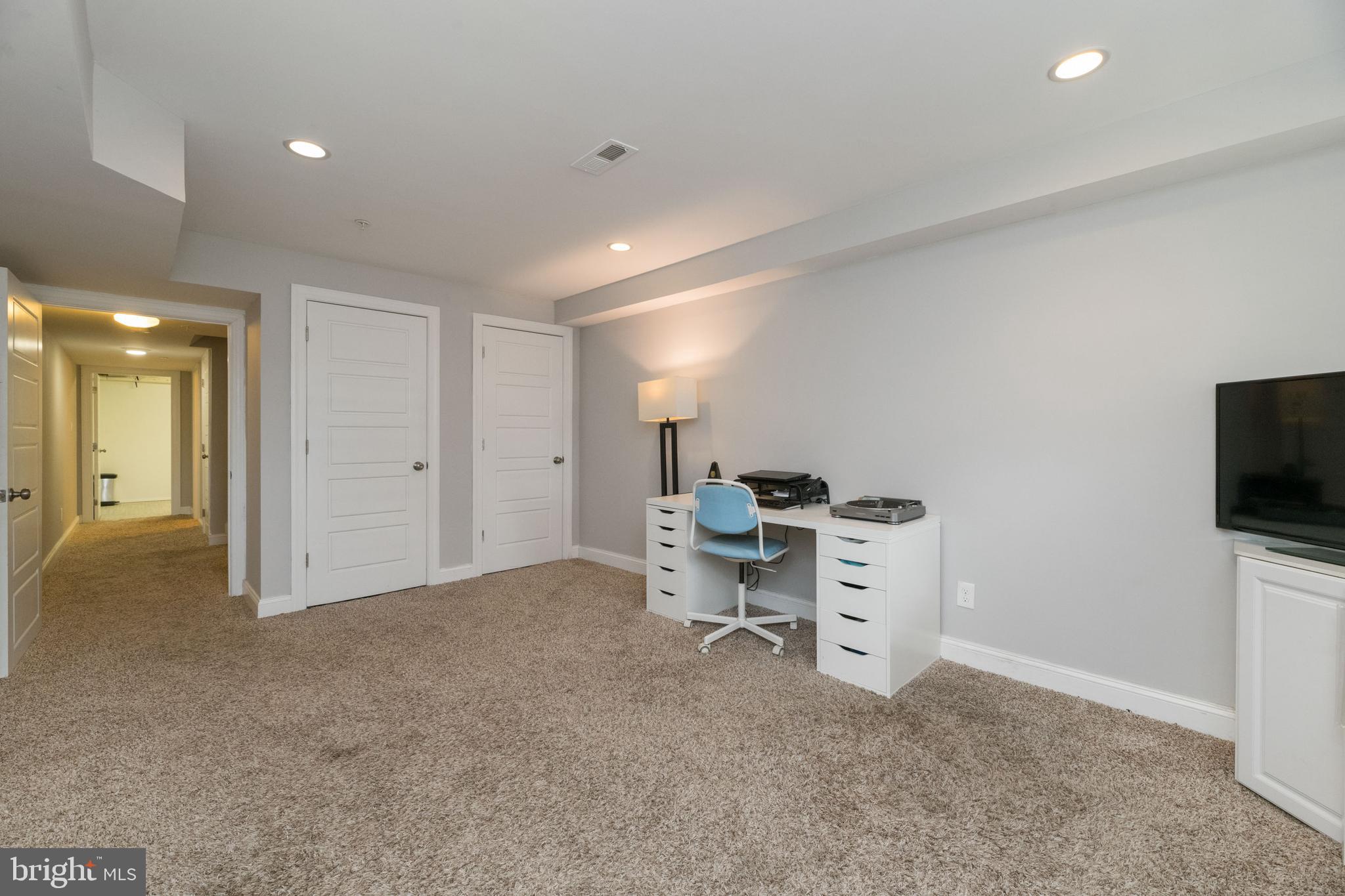 3860 Quarry Avenue Baltimore, MD 21211 - Photo 19 of 31 Lower level