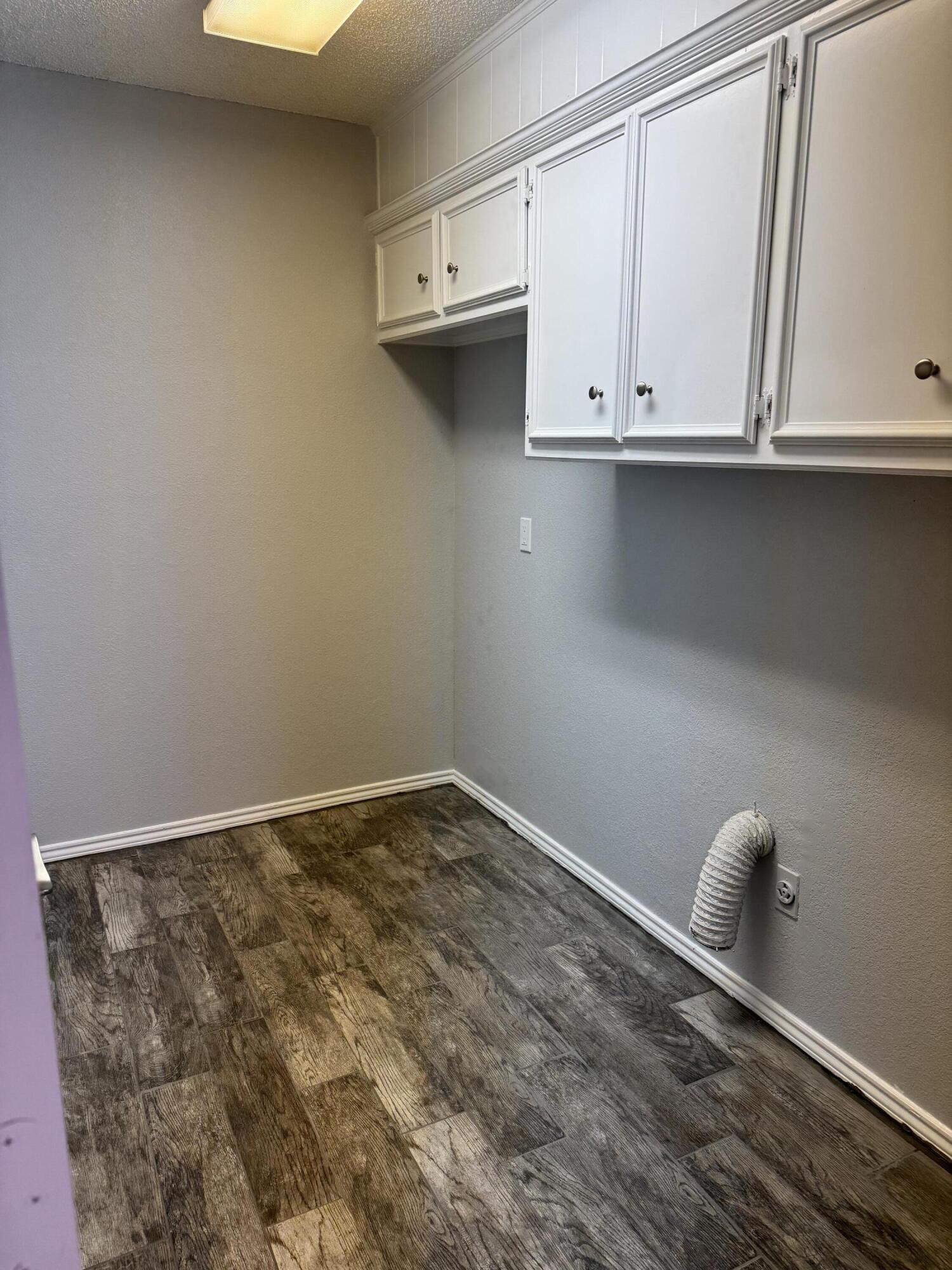 3512 97th Street Lubbock, TX 79423 - Photo 24 of 37 IMG_4131