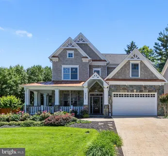 $2,595,000 | 7527 Westfield Drive, Bethesda, MD 20817