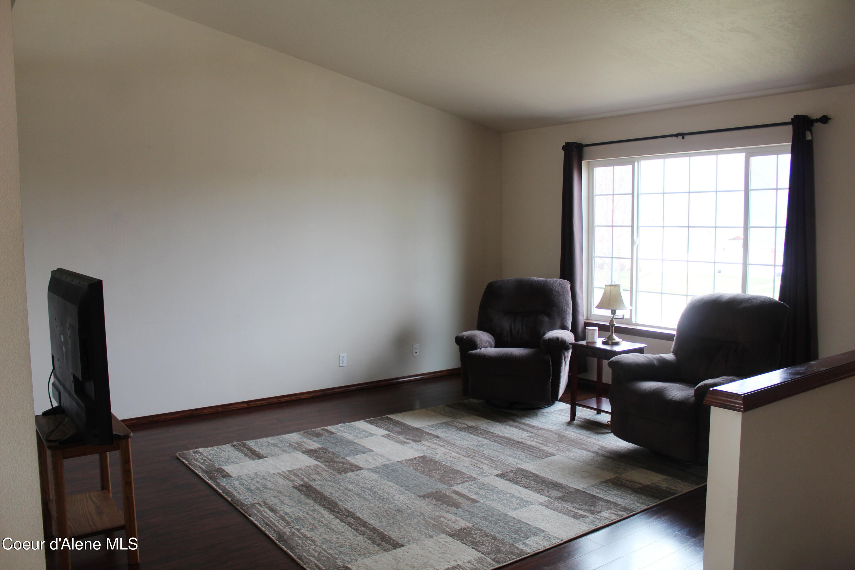 6840 West Majestic Avenue Rathdrum, ID 83858 - Photo 12 of 42 A Living room 7