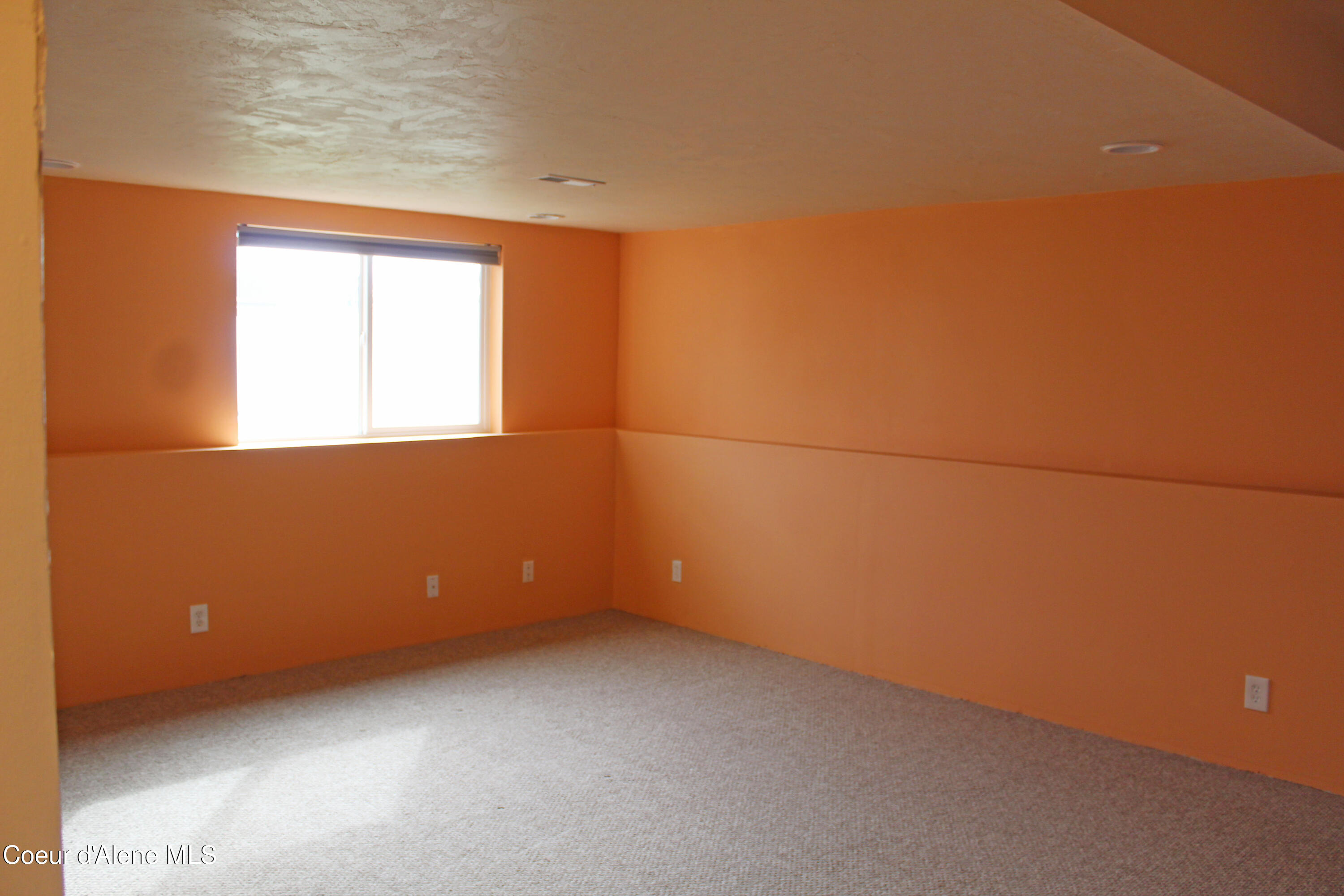 6840 West Majestic Avenue Rathdrum, ID 83858 - Photo 31 of 42 A Family room 1