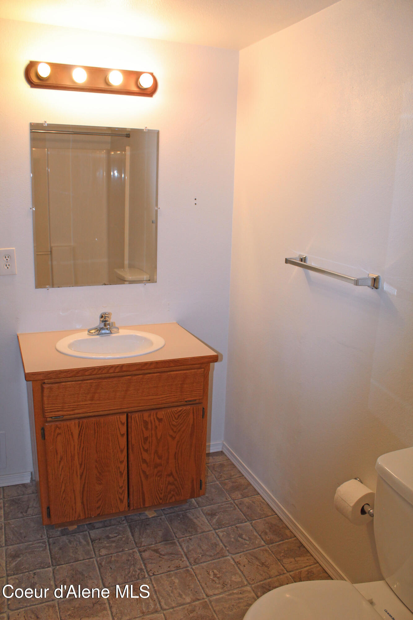 6840 West Majestic Avenue Rathdrum, ID 83858 - Photo 34 of 42 A Basement Bath 2