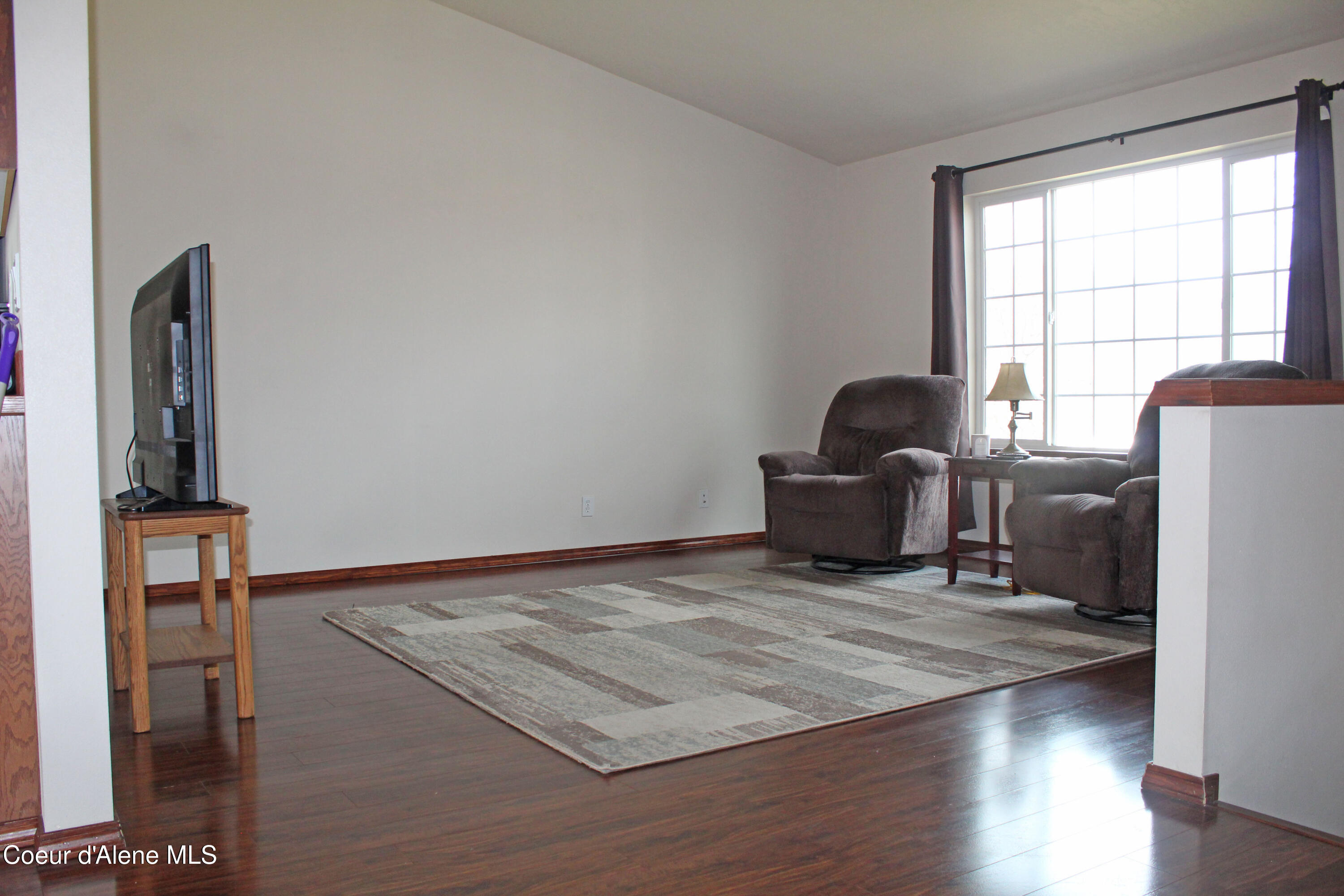 6840 West Majestic Avenue Rathdrum, ID 83858 - Photo 5 of 25 A Living room 4