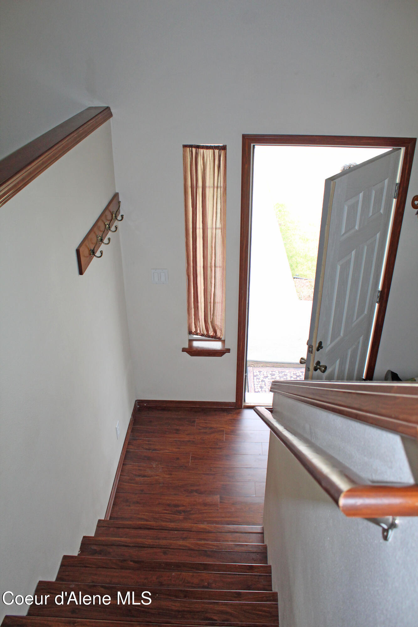 6840 West Majestic Avenue Rathdrum, ID 83858 - Photo 8 of 42 A Entryway 1