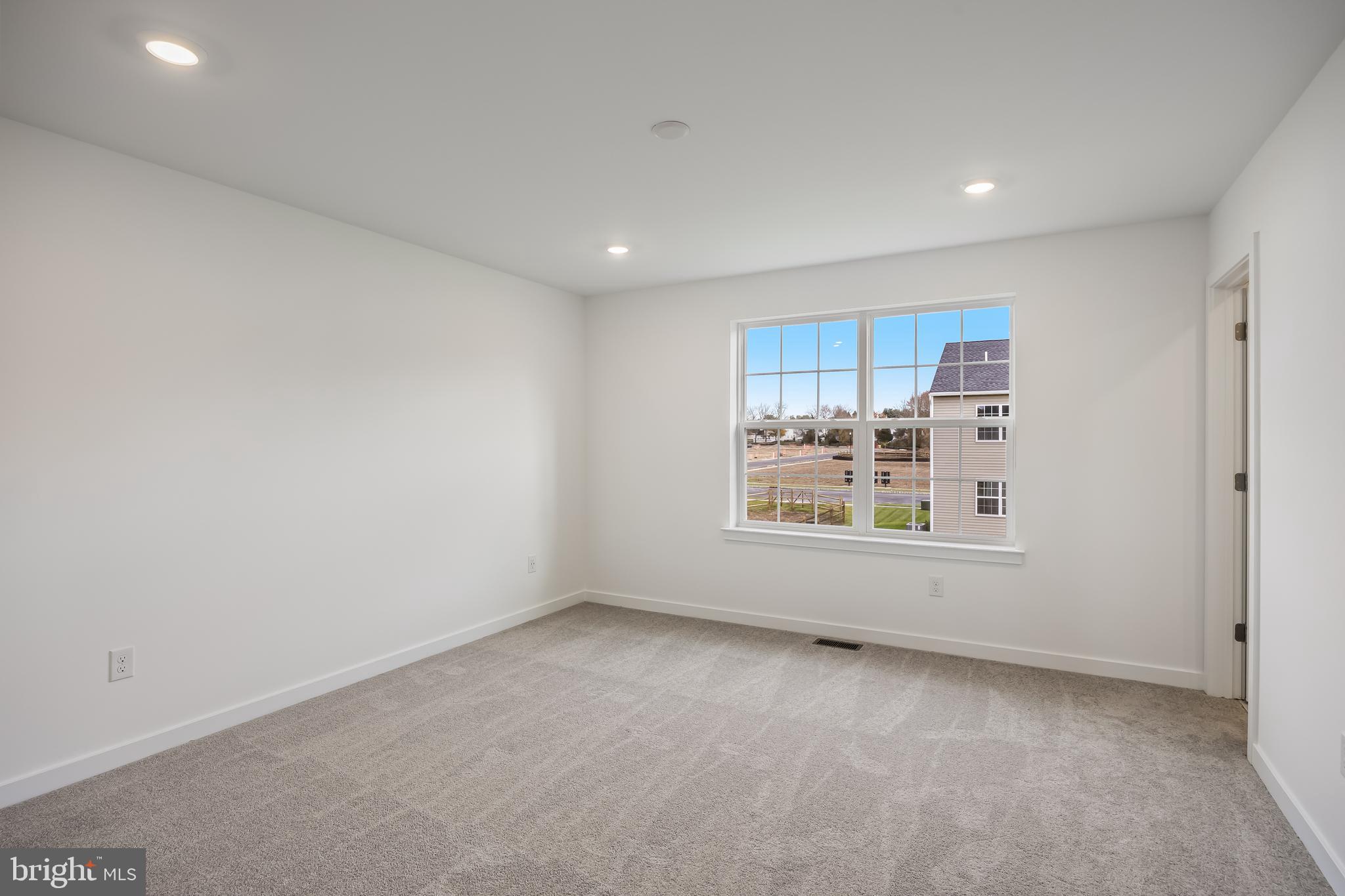 13 Inkwell Lane Sicklerville, NJ 08081 - Photo 18 of 37 a view of an empty room with a window