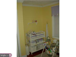 4022 Lasher Road Drexel Hill, PA 19026 - Photo 3 of 6 Gallery Image 3