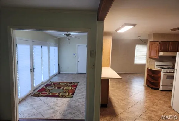 $1,750 | 1238 Beaver Trail Drive, Ferguson, MO 63135