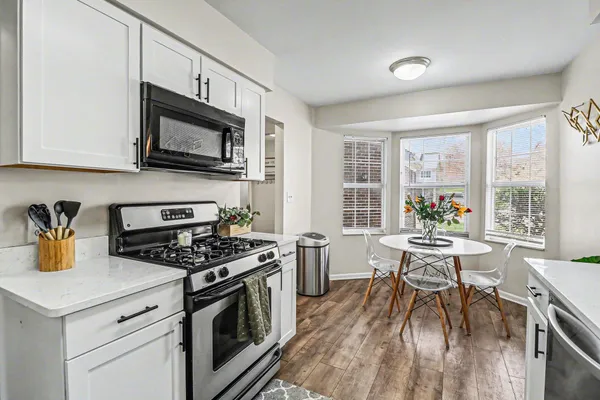 $400,000 | 233 Fieldcrest Street, Ann Arbor, MI 48103