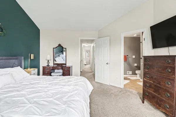 $400,000 | 233 Fieldcrest Street, Ann Arbor, MI 48103