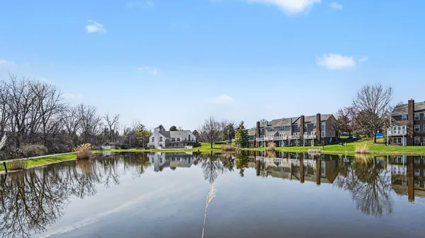 $400,000 | 233 Fieldcrest Street, Ann Arbor, MI 48103