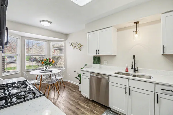 $400,000 | 233 Fieldcrest Street, Ann Arbor, MI 48103