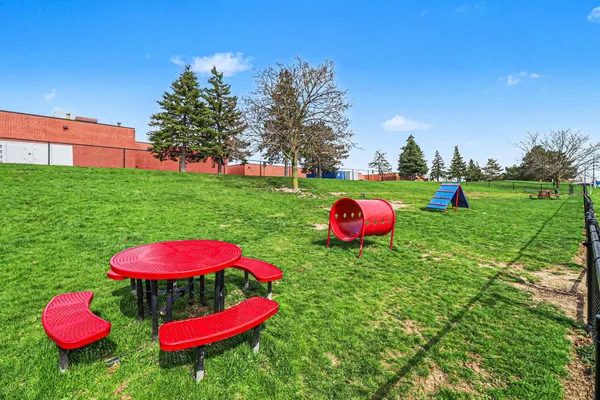 $400,000 | 233 Fieldcrest Street, Ann Arbor, MI 48103