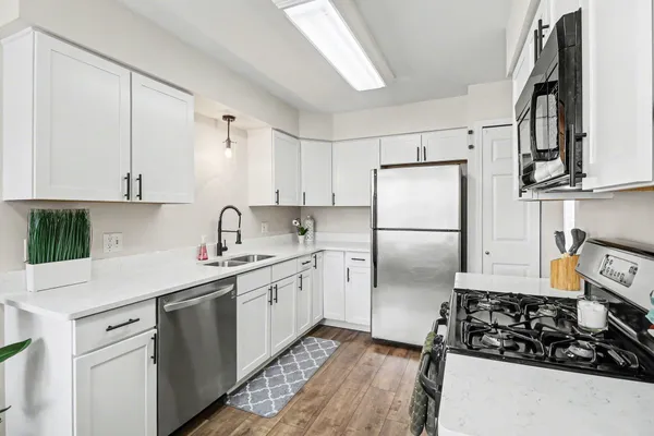 $400,000 | 233 Fieldcrest Street, Ann Arbor, MI 48103