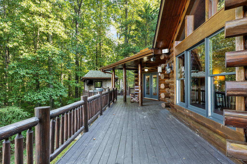 260 Observation Lane Blue Ridge, GA 30513 - Photo 14 of 64 Gallery Image 14