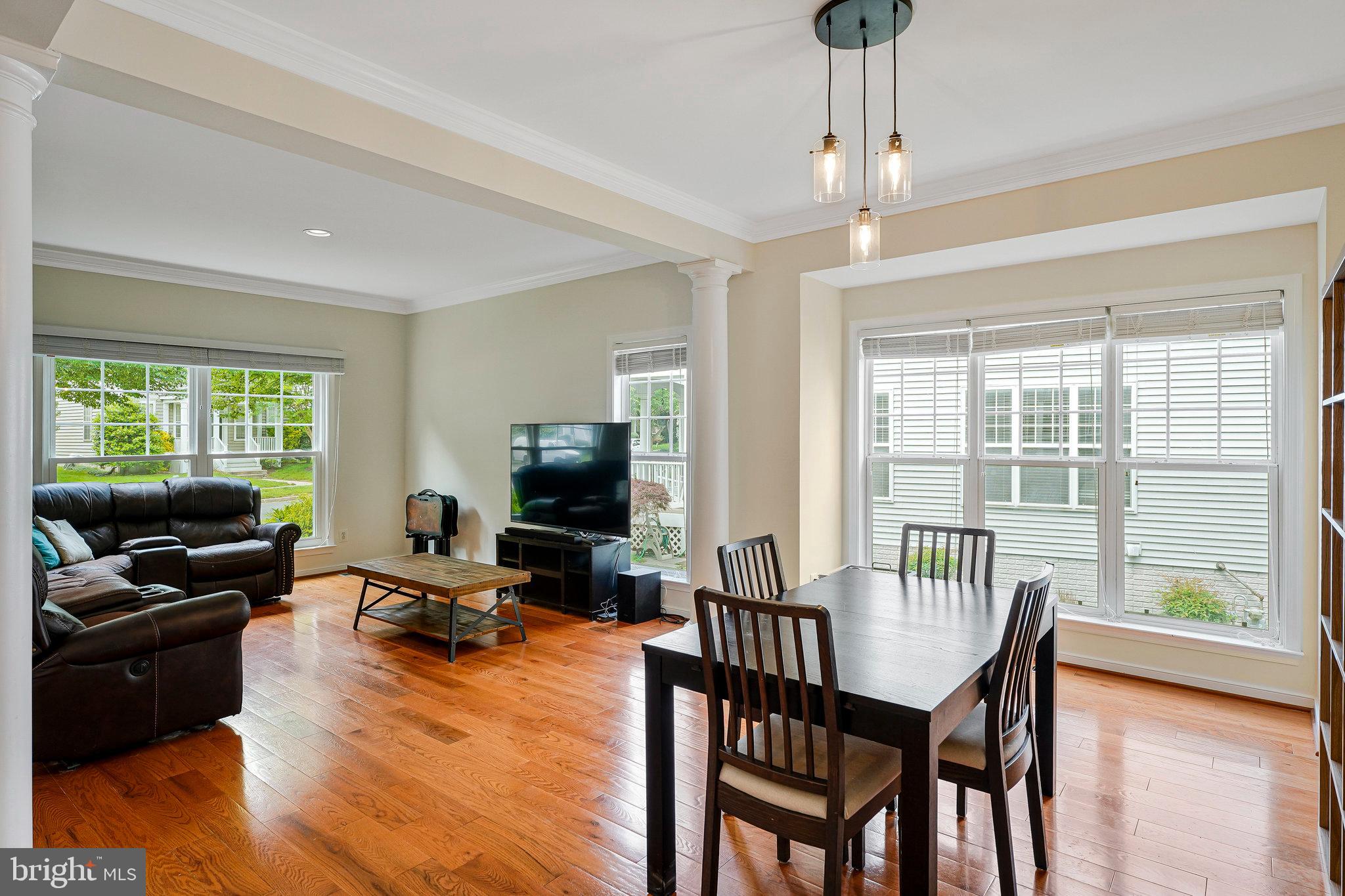 26222 Ocala Circle Chantilly, VA 20152 - Photo 13 of 74 Dining Room