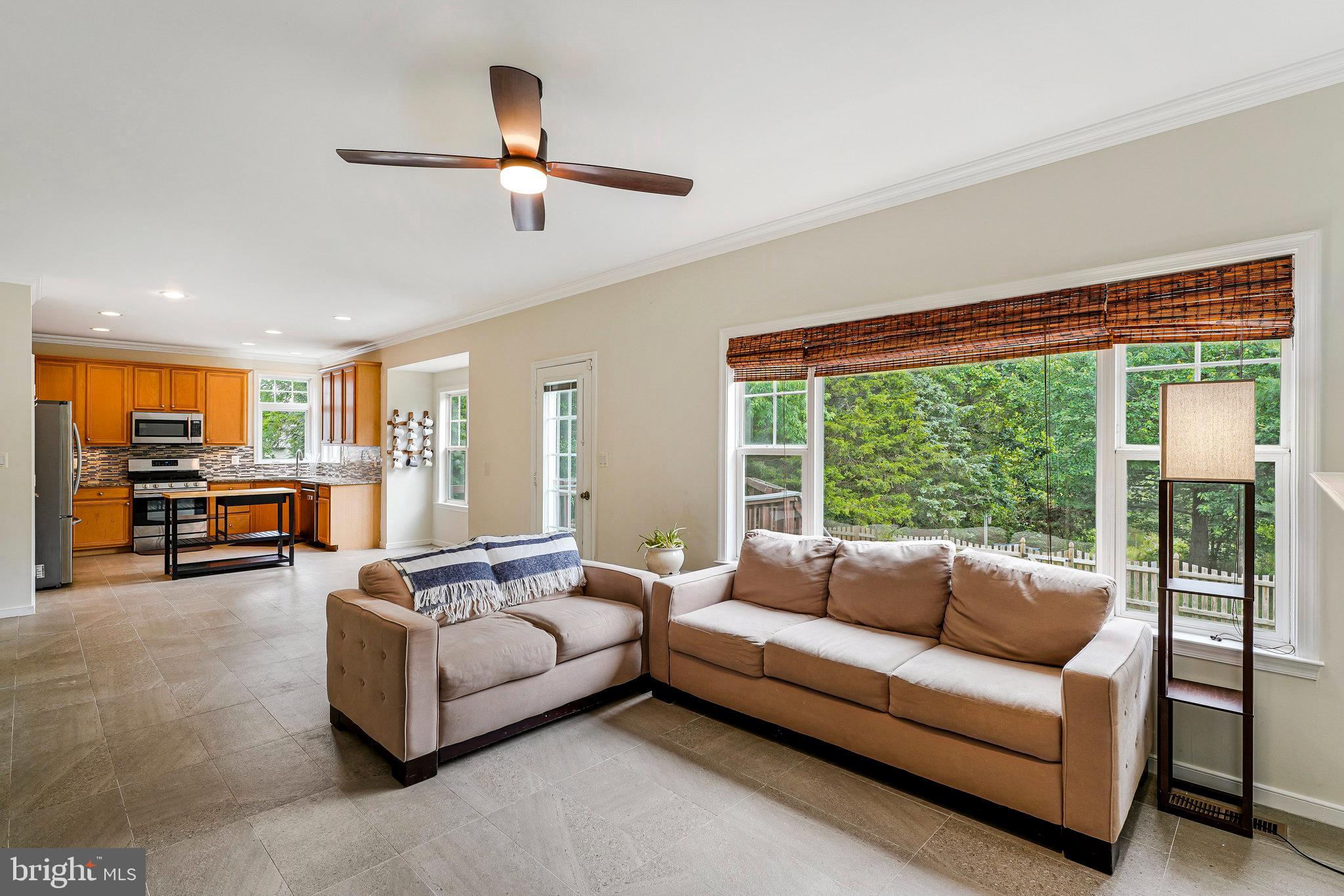 26222 Ocala Circle Chantilly, VA 20152 - Photo 25 of 74 Family Room