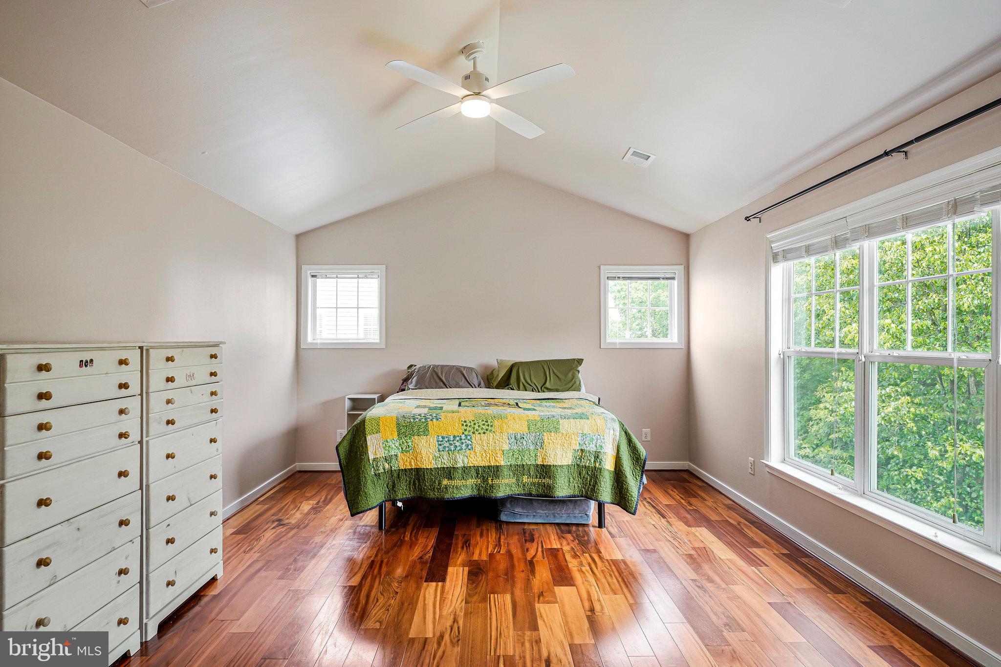 26222 Ocala Circle Chantilly, VA 20152 - Photo 32 of 74 Primary Bedroom