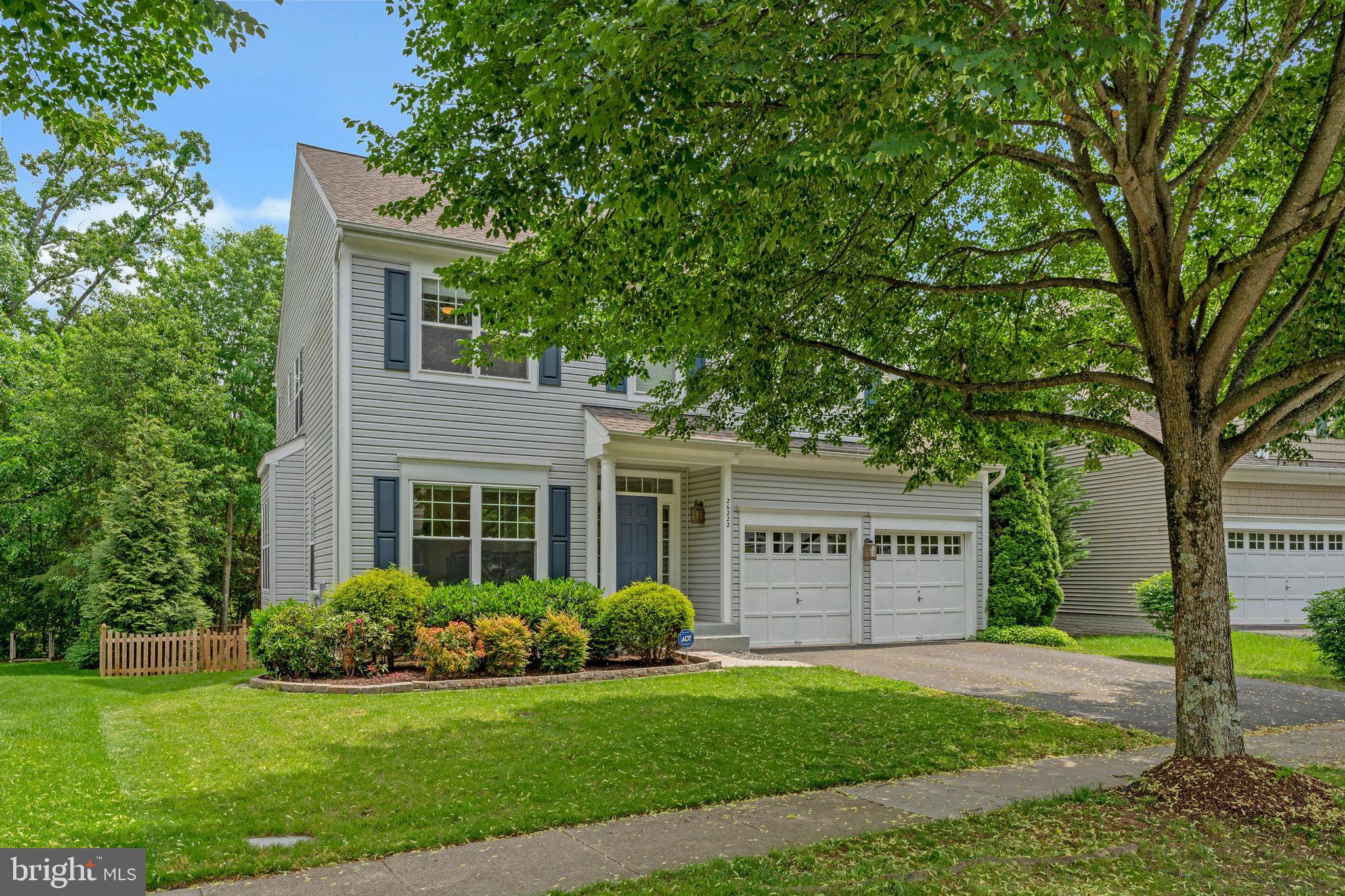 26222 Ocala Circle Chantilly, VA 20152 - Photo 4 of 74 Landscaped Front Yard