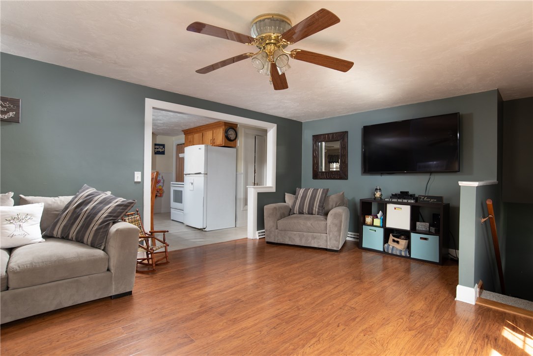 32 Arona Street Woonsocket, RI 02895 - Photo 8 of 25 Gallery Image 8