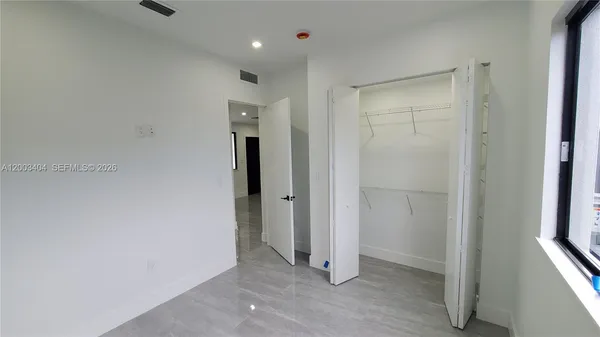 $3,000 | 40 Southwest 34th Avenue, Unit C, Miami, FL 33135