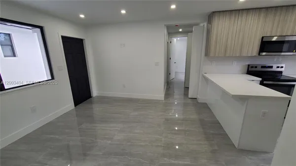 $3,000 | 40 Southwest 34th Avenue, Unit C, Miami, FL 33135