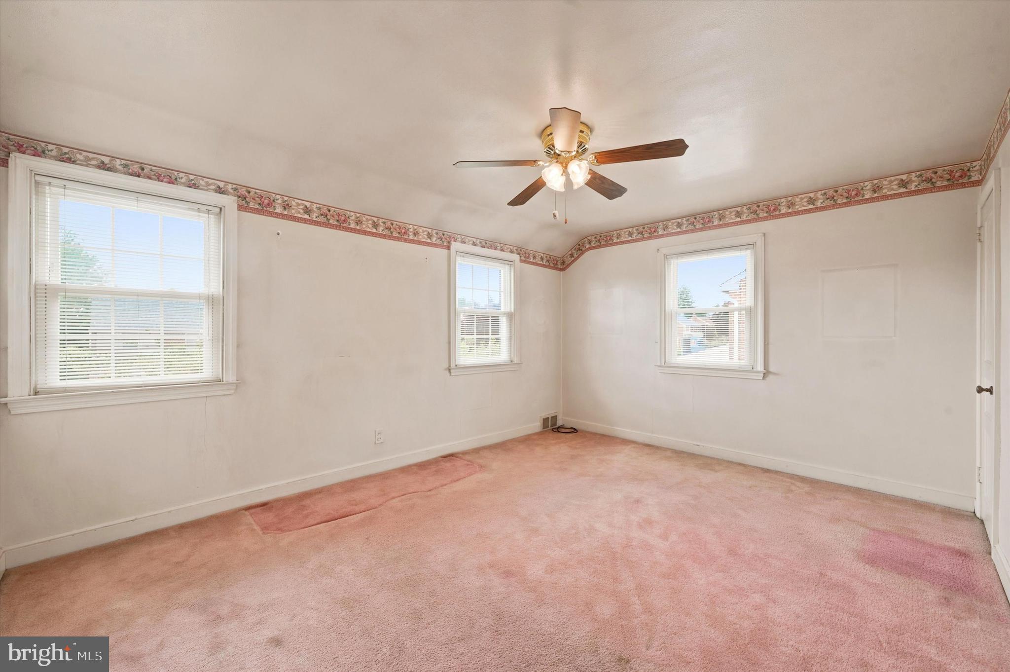 141 Flintlock Road Drexel Hill, PA 19026 - Photo 31 of 34