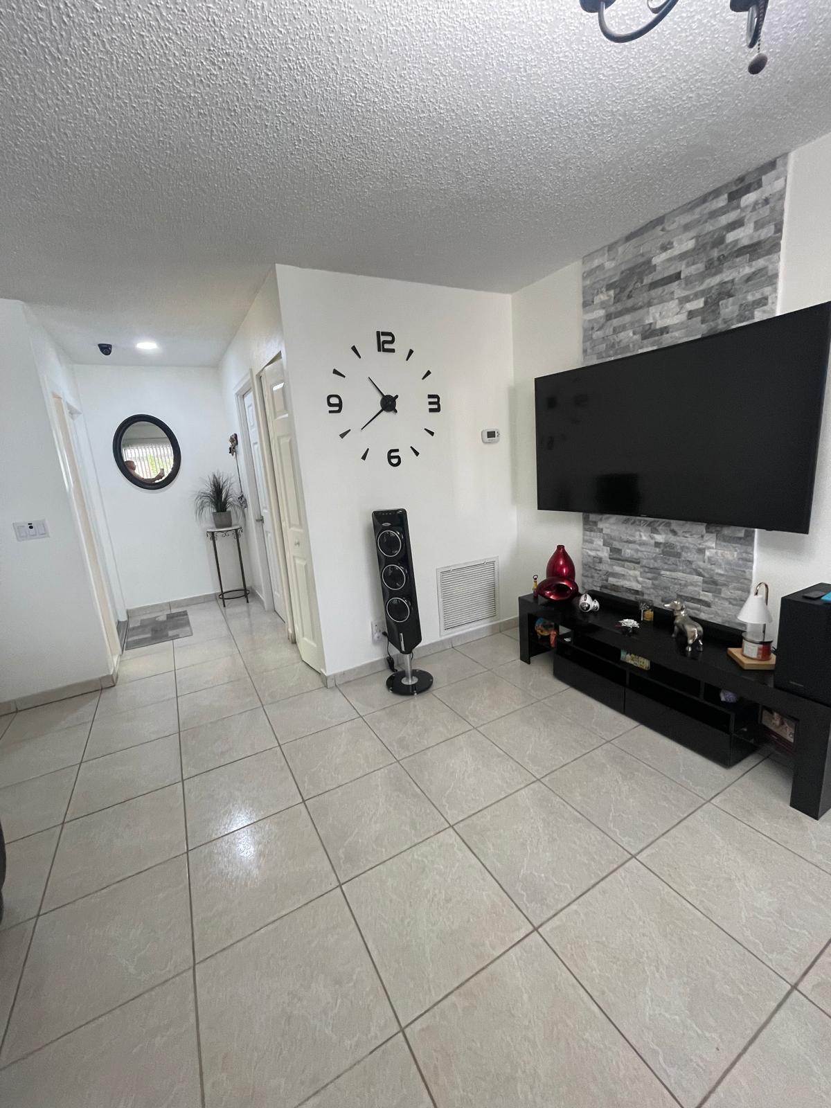 1063 Concert Way Royal Palm Beach, FL 33411 - Photo 2 of 29 IMG-20250902-WA0057