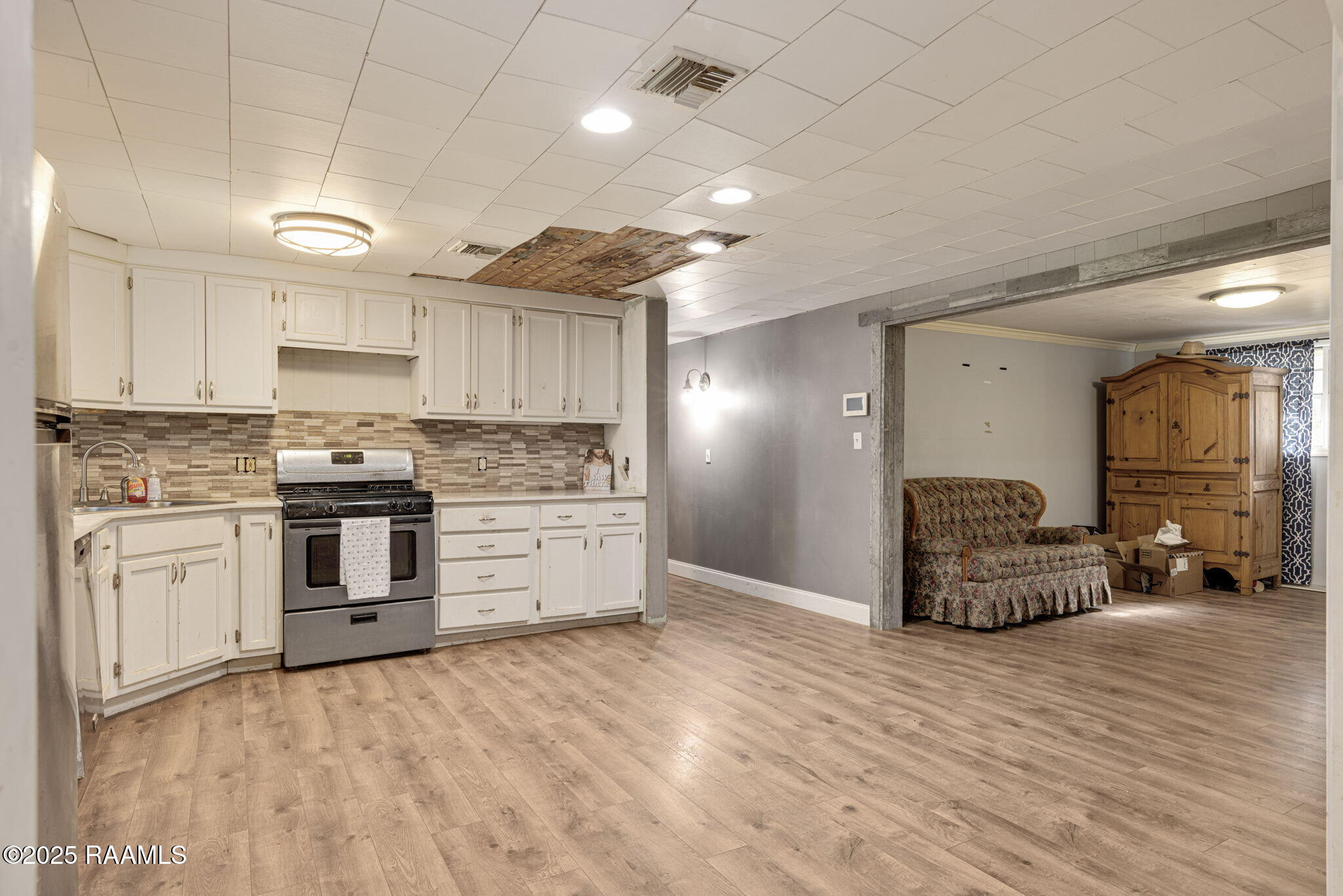 111 Maple Street New Iberia, LA 70560 - Photo 8 of 23 IMG_0469