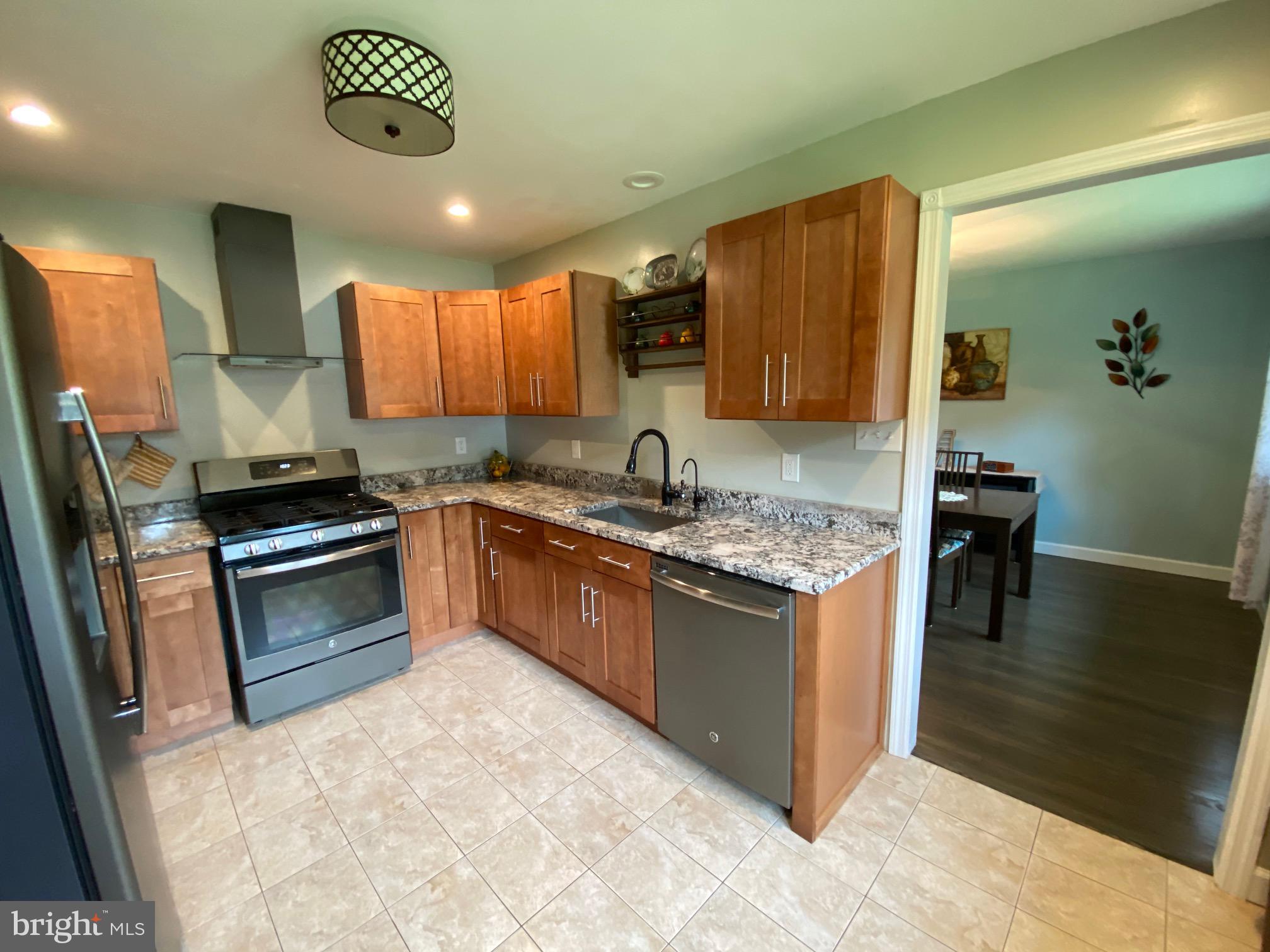 103 Oakshade Road Tabernacle, NJ 08088 - Photo 28 of 34 Kitchen