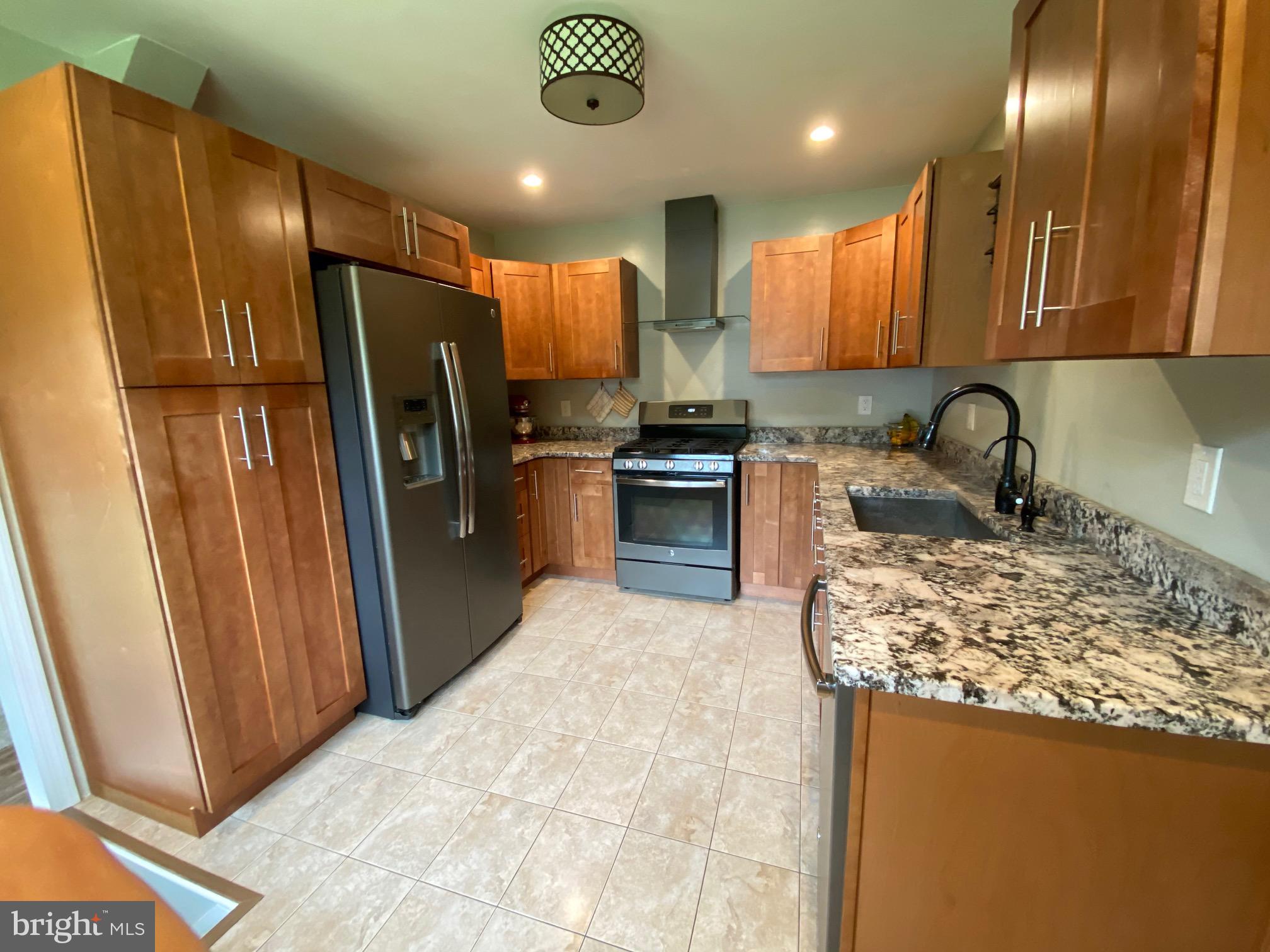 103 Oakshade Road Tabernacle, NJ 08088 - Photo 29 of 34 Kitchen