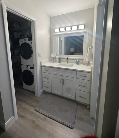 $2,000 | 404 High Point Boulevard, Delray Beach, FL 33445