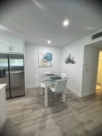 $2,000 | 404 High Point Boulevard, Delray Beach, FL 33445