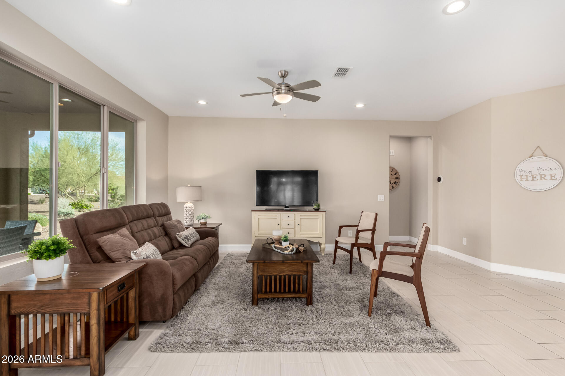 16930 West Almeria Road Goodyear, AZ 85395 - Photo 14 of 40 05 - Almeria
