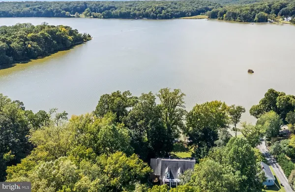 $1,650,000 | 8535 Colleen Drive, Port Tobacco, MD 20677