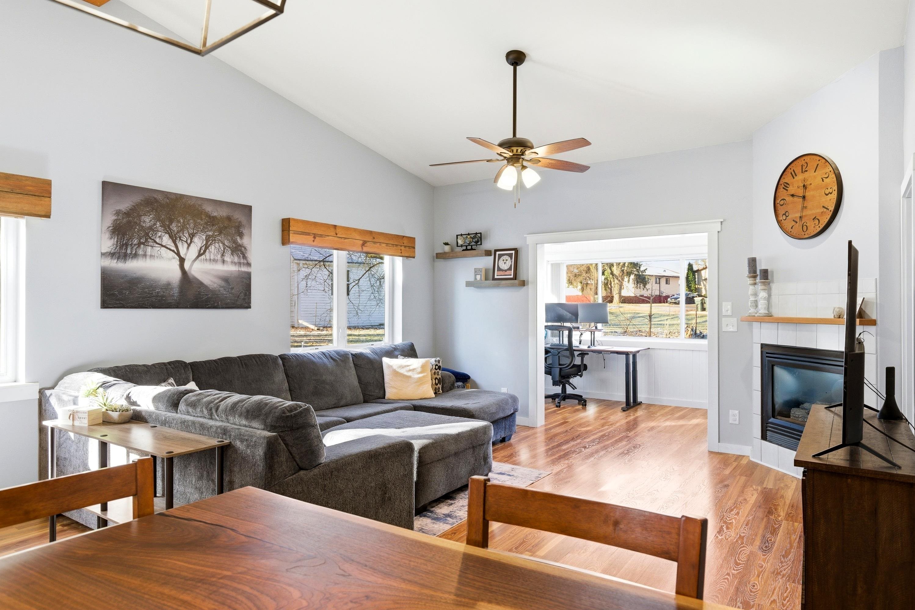 735 Athletic Way Sun Prairie, WI 53590 - Photo 12 of 36