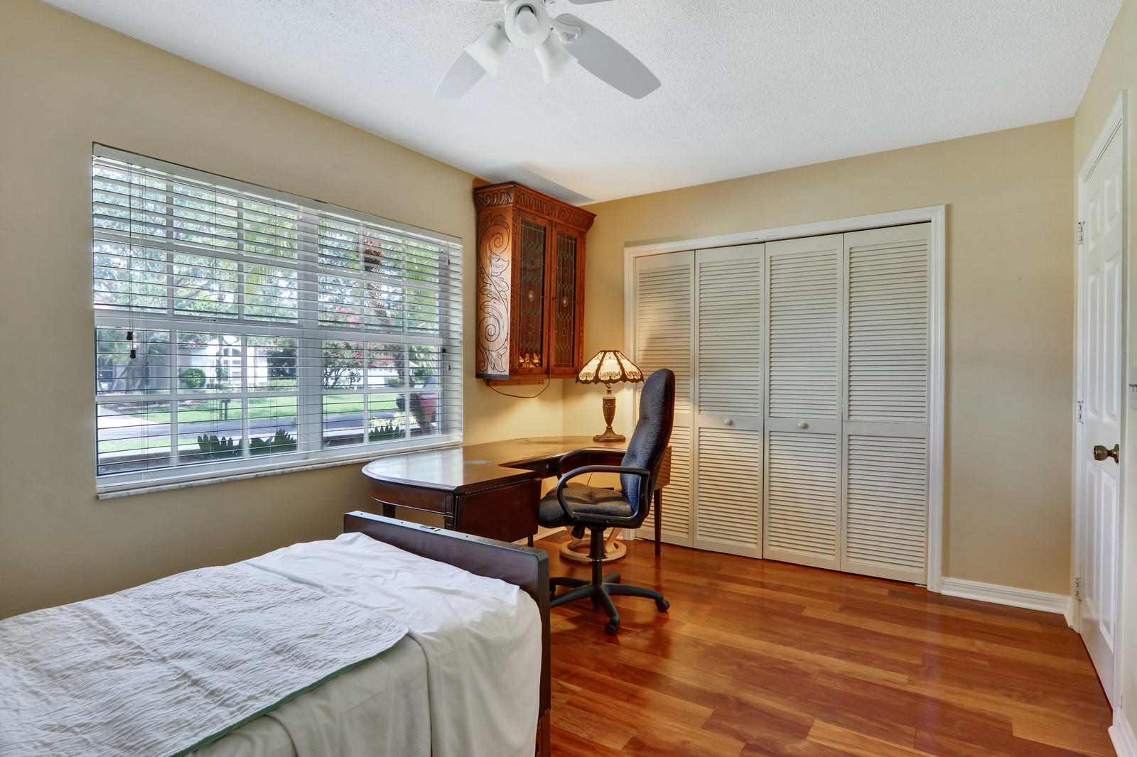6450 Wood Lake Road Jupiter, FL 33458 - Photo 15 of 26 Guest Bedroom