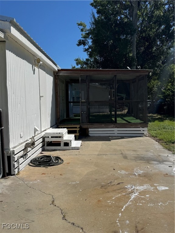 734 Midstate Loop Clewiston, FL 33440 - Photo 12 of 25 a view of a car garage