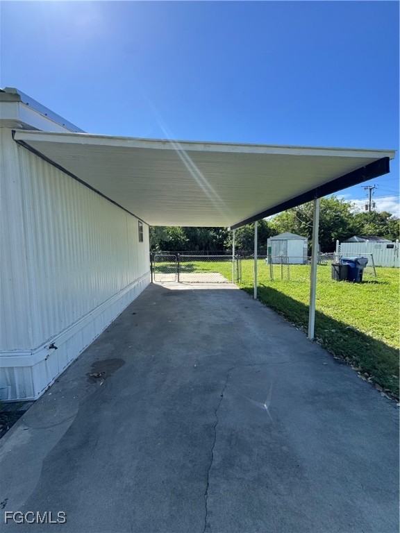 734 Midstate Loop Clewiston, FL 33440 - Photo 8 of 25 a view of an empty room with a window