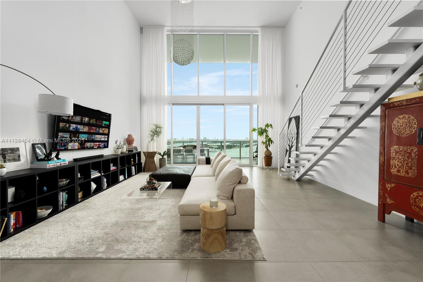 1040 Biscayne Boulevard, Unit 2402 Miami, FL 33132 - Photo 1 of 48