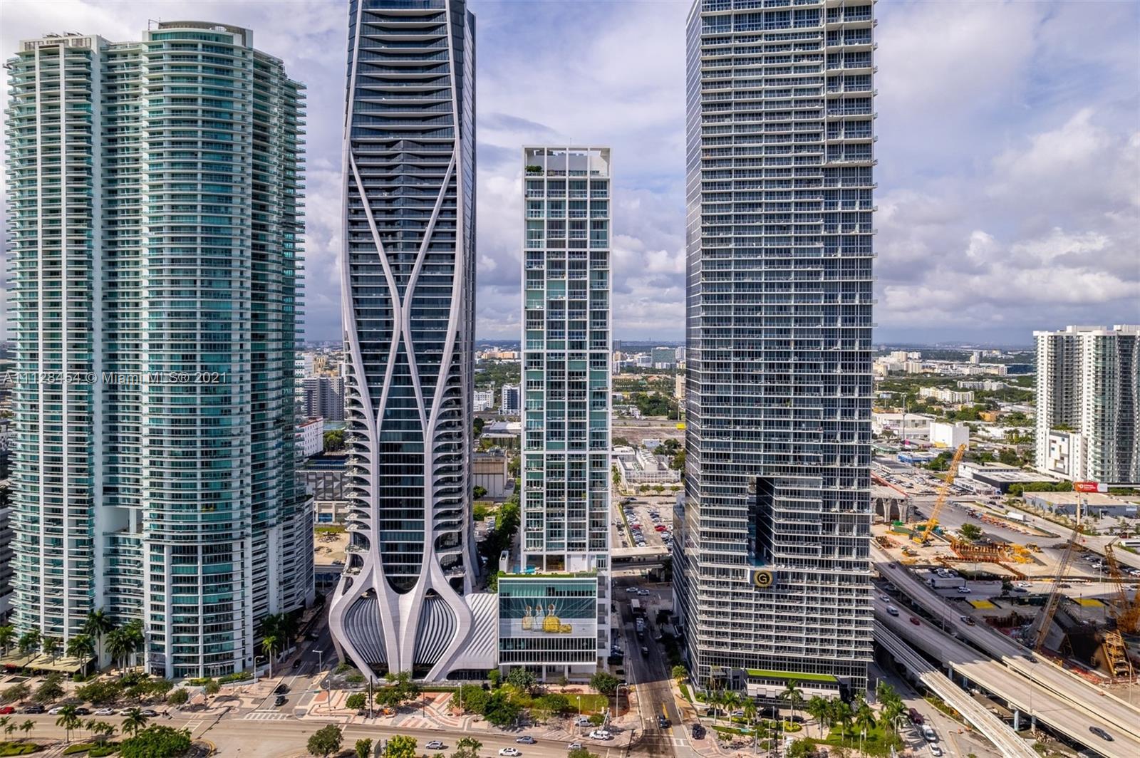 1040 Biscayne Boulevard, Unit 2402 Miami, FL 33132 - Photo 46 of 48