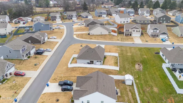 $304,900 | 605 Clay Drive, Talbott, TN 37877