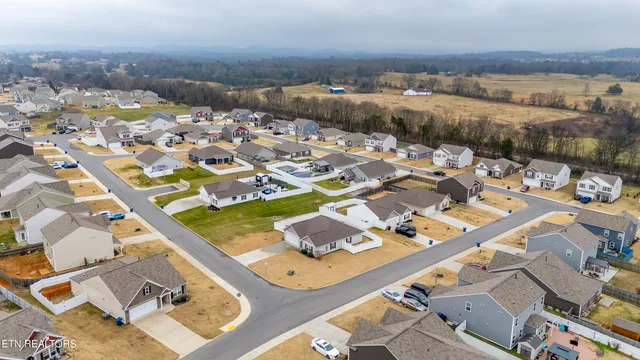 $304,900 | 605 Clay Drive, Talbott, TN 37877