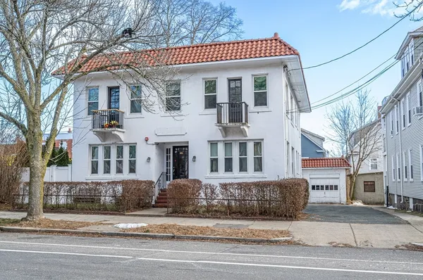 $379,900 | 185 Lafayette Street, Unit 3, Salem, MA 01970