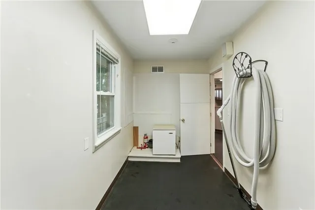 $415,000 | 2789 Post Road, Warwick, RI 02886