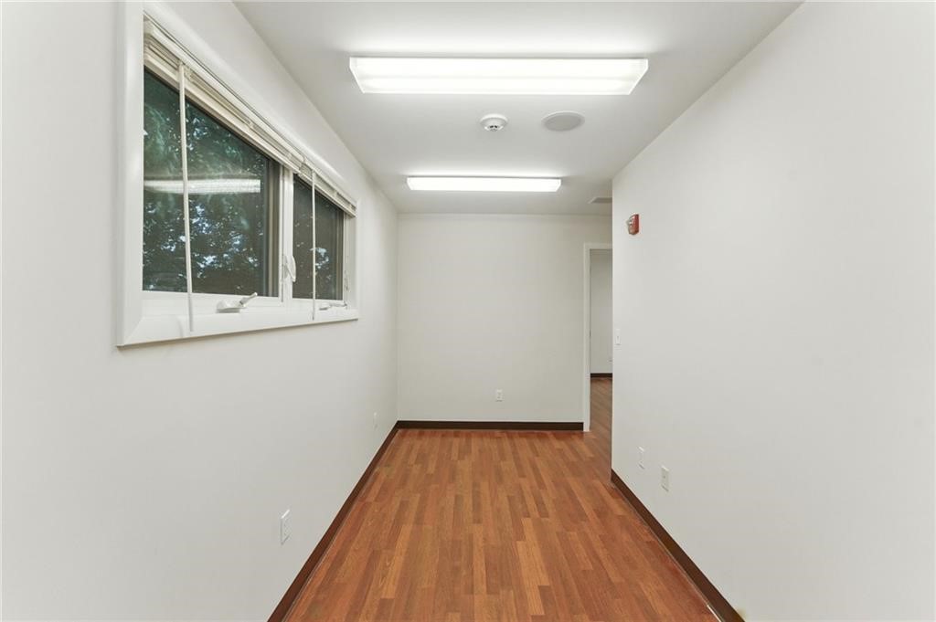 2789 Post Road Warwick, RI 02886 - Photo 14 of 30