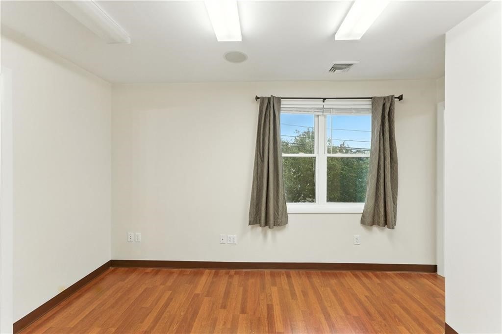 2789 Post Road Warwick, RI 02886 - Photo 20 of 30