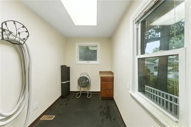 $415,000 | 2789 Post Road, Warwick, RI 02886